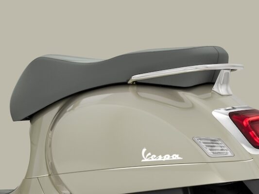 Vespa_GTS_310_2